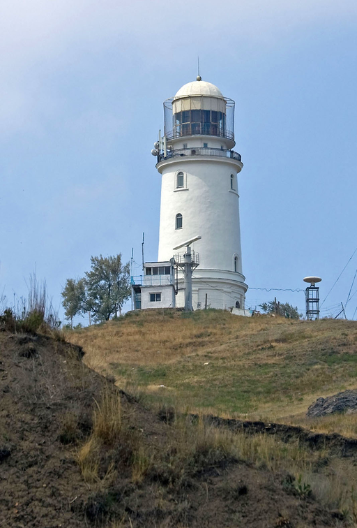 Еникальский маяк)